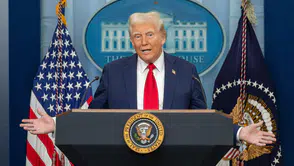 Kuzeyin stratejik kalesi artık Washington'a emanet: Trump'tan Grönland hamlesi