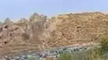 Göreme'de dehşet anları kamerada: Peribacasından kopan kayalar can aldı