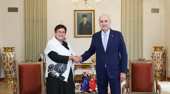 Numan Kurtulmuş'tan AKPM Başkanı Bayr'a kritik mesajlar: Terörsüz Türkiye ve Filistin gündemi