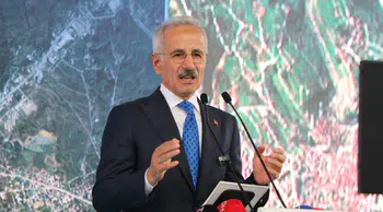 Samsun'da raylı sistem hamlesi: Bakan Uraloğlu hızlı tren müjdesini yineledi