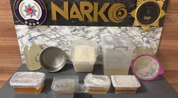 İstanbul'da narkotik darbesi: Tonlarca metamfetamin ele geçirildi