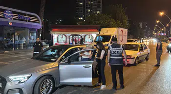 Adana'da dev operasyon: Binlerce polisle suçlulara geçit verilmedi