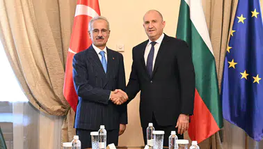 Uraloğlu ve Radev ulaştırma bağlantılarını görüştü