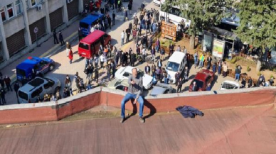 Belediye başkanı, intihar girişimini engelledi