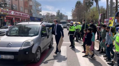 "Kırmızı çizgi" etkinliğine katılan kaymakam, ezilmekten son anda kurtuldu