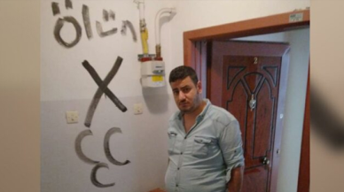 CHP İl Başkanlığı çalışanının kapısına "ölün" yazdılar!