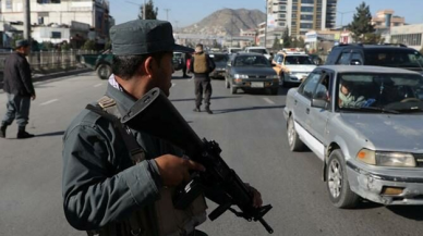 İstanbul zirvesi ertelendi