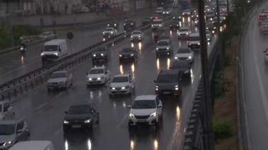İstanbul'da yağmur trafiği