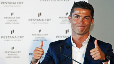 Cristiano Ronaldo, Instagram'da 300 milyon takipçili ilk insan oldu