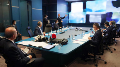 Cumhurbaşkanı Erdoğan, yangınlar hakkında bilgi aldı