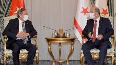 Cumhuriyet Halk Partisi heyeti KKTC'de temaslarda bulundu