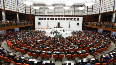 İhracatçılara yatırım ve üretim teşvikine ilişkin kanun teklifi, TBMM Genel Kurulu'nda kabul edildi