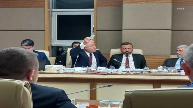 Muhalefet Vekilleri basın ve sosyal medya kanununa ilişkin 59 önerge sundu