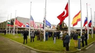Nato zirvesinde Erdoğan'ın yoğun trafiği