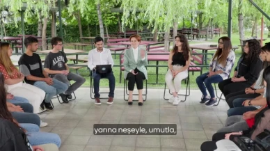 Akşener’le konuşan genç: “Bıçağı size 8 santim saplayanın 3 santim geri çekmesi lütuf değildir”