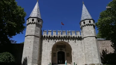 Milli Saraylar İdaresi Başkanlığı’ndan Topkapı Sarayı’nda orijinal İznik çinilerinin delindiği iddiasıyla ilgili açıklama