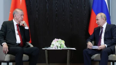 Cumhurbaşkanı Erdoğan, Putin’le bir araya geldi