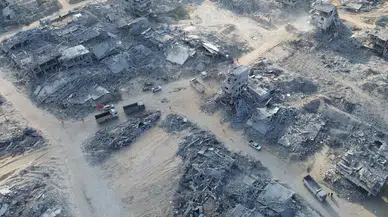 İsrail Gazze’ye saldırdı: En az 33 Filistinli hayatını kaybetti