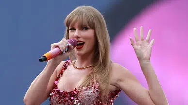 Taylor Swift'in daha bugün çıkardığı yeni albümü rekor kırdı!