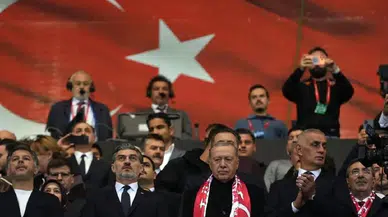 Erdoğan, Türkiye-Gürcistan maçını Gürcistan Cumhurbaşkanı ile izledi