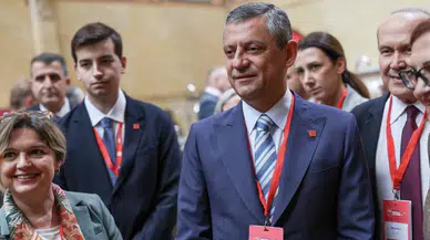 Özgür Özel, Avrupa Sosyalist Partisi Kongresi’ne katıldı