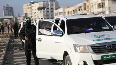 İsrail ordusu: Kızılhaç, esirin cenazesini teslim aldı