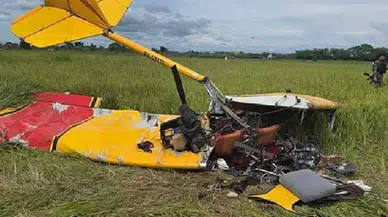 Uçak tarlaya düştü: 2 kişi hayatını kaybetti