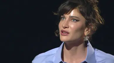 Berrak Tüzünataç’tan Güllü’nün çocukları hakkında paylaşım: Bu, gerçek anlamda kötülük ve cahilliğin karışımı