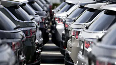 Ticaret Bakanlığı'ndan yetkisiz ikinci el araç satışlarına "102 milyon TL" ceza