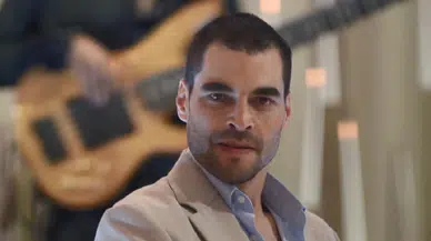 Akın Akınözü’nün acı kaybı: Anacığıma benden selam söyle...