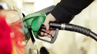 Benzine 1 TL indirim geliyor: 18 Ekim'de pompa fiyatları değişiyor