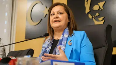 Burcu Köksal, AK Parti'ye mi geçiyor? Afyonkarahisar Belediye Başkanı Köksal'dan ilk açıklama geldi