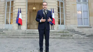 Fransa Başbakanı Lecornu sadece 27 gün sonra istifa etti