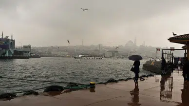 AKOM'dan İstanbul için kuvvetli sağanak yağış uyarısı: Saat verildi!