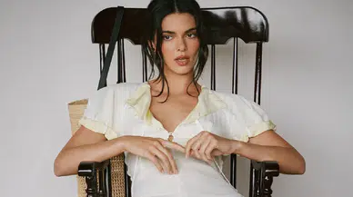 Kendall Jenner çırılçıplak paylaşımıyla nefes kesti: Sosyal medya yıkıldı