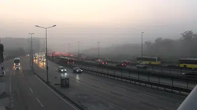 İstanbul yoğun sis altında: Görüş mesafesi 50 metreye kadar indi