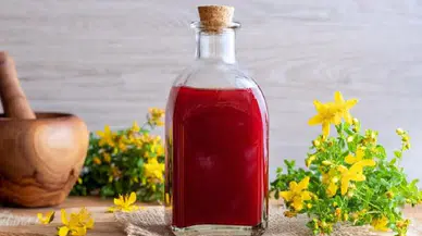 Kantaron yağı faydaları: Ciltten saça, sindirimden ruh haline şifa