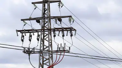 Türkiye'de elektrik tüketimi akşam saatlerinde zirve yaptı