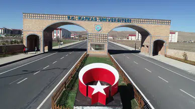 Kafkas Üniversitesi ve Erzincan Binali Yıldırım Üniversitesi'nde kişiye özel ilanlar
