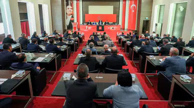 CHP lideri Özel, kurultay öncesinde 81 il başkanıyla bir araya geldi