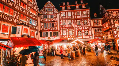 Almanya, Noel pazarlarındaki güvenlik önlemlerini artırıyor