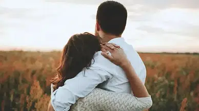 Sarılmanın bilinmeyen gücü: Vücudunuzda neler değişiyor?