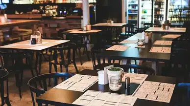 Kafe ve restoranlara ‘masa ücreti’ yasağı geliyor