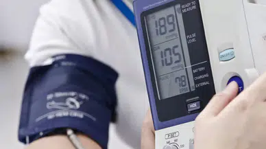 Kronik ağrı, yetişkinlerde yüksek tansiyon riskini belirgin şekilde artırıyor