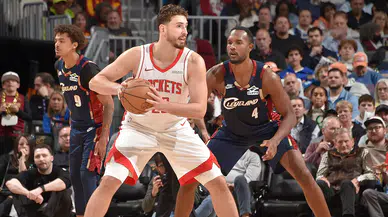 Alperen Şengün, 'double double'ı ile Rockets'ın galibiyet serisini 5 maça çıkardı!