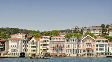 Boğaz'da 63 yaşındaki yalı 7 milyar TL'ye satışa çıktı