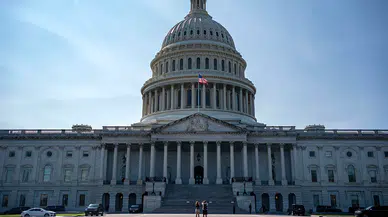 ABD'de federal hükümetin yeniden açılmasına Senato'dan onay