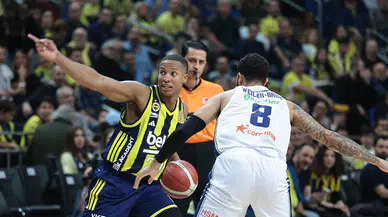 Fenerbahçe Beko, uzatmada Anadolu Efes'i 97-94 mağlup etti