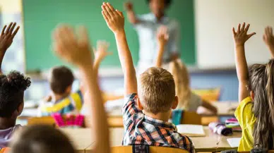 Özel okul zamları yargıya taşındı: TÖZOK’tan MEB’e Danıştay davası