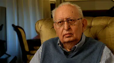 Eski TBMM Başkanı Hüsamettin Cindoruk hastaneye kaldırıldı